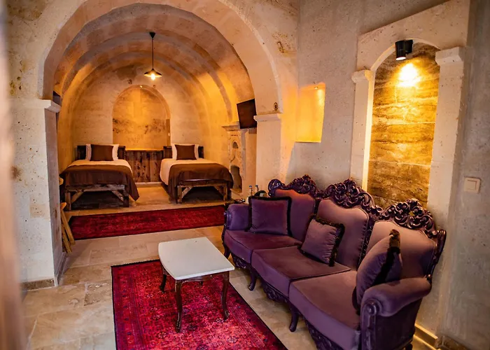 Senior Stone House Hotel *